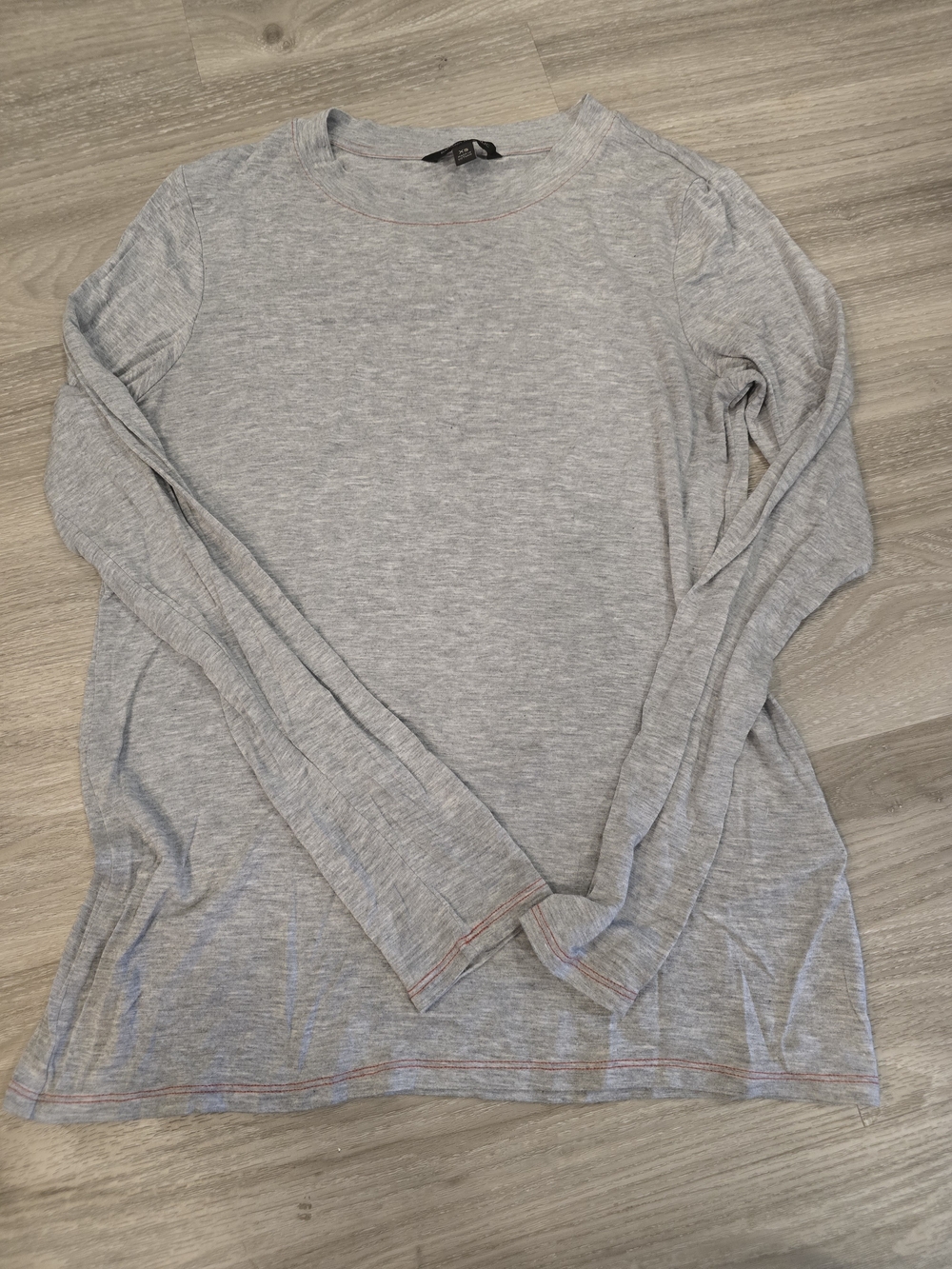 Banana Republic Gray T-Shirt with Red Stitching